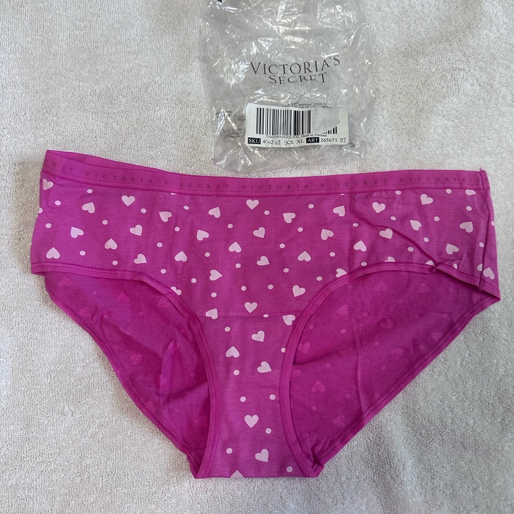 Victoria's Secret panties pink with Heart Pattern